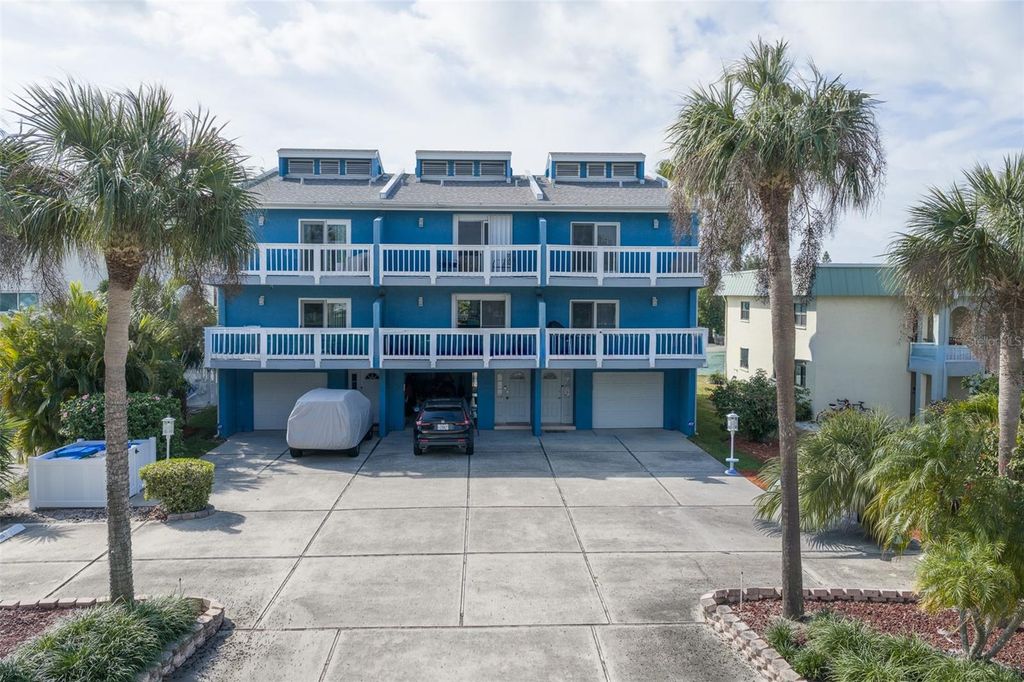 11820 CAPRI CIRCLE S, Treasure Island, FL 33706