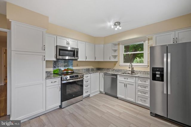 3738 CROSS BOW CT, Ellicott City, MD 21042