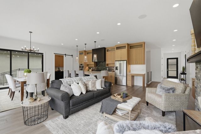 653 E VANDALAY LN, Draper, UT 84020