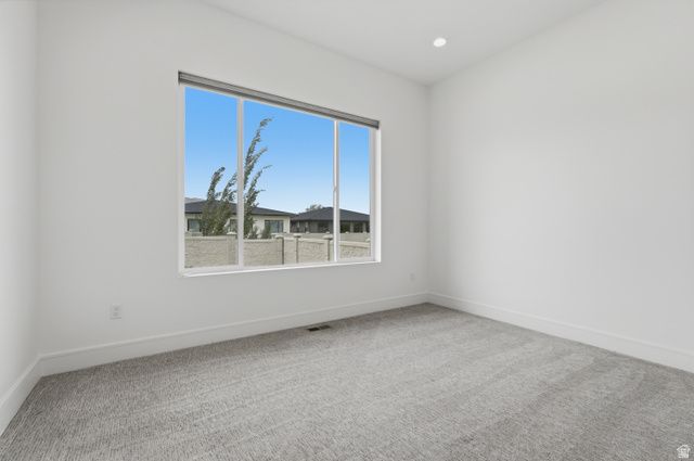 653 E VANDALAY LN, Draper, UT 84020