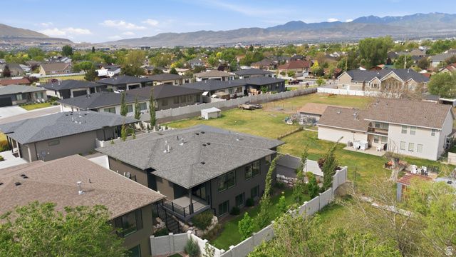 653 E VANDALAY LN, Draper, UT 84020
