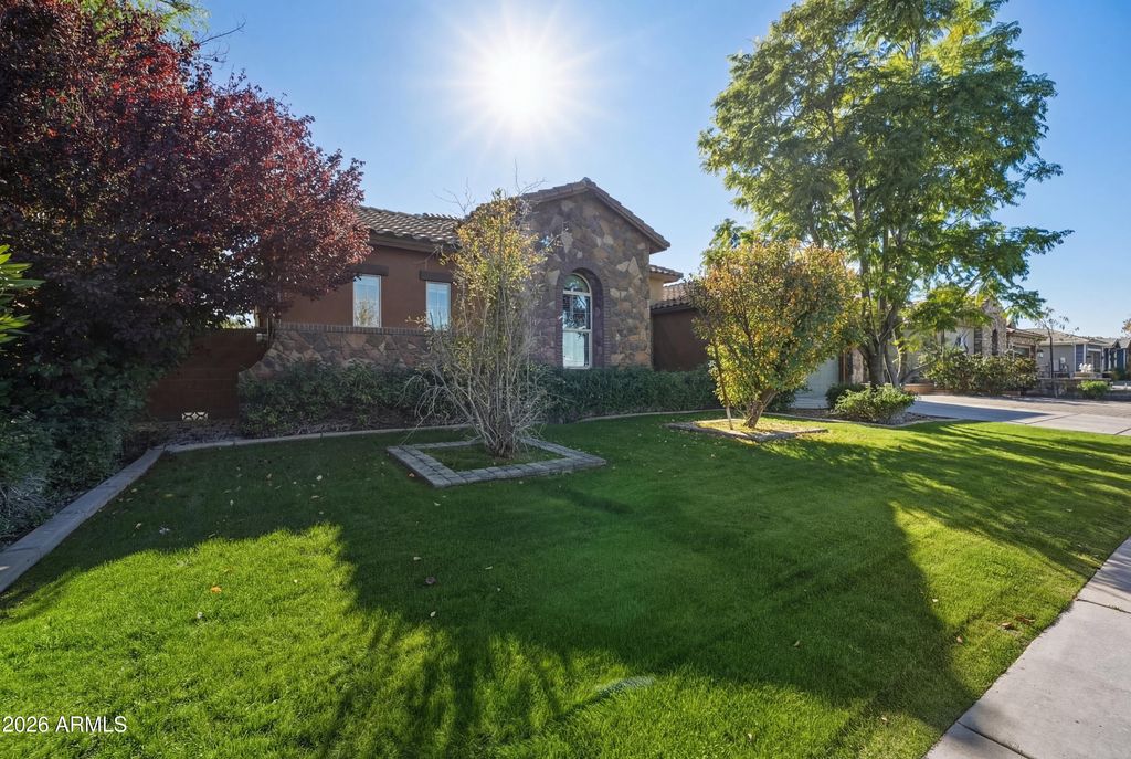 Image 57 of property listing at 3739 E Enrose Street, Mesa, AZ 85205