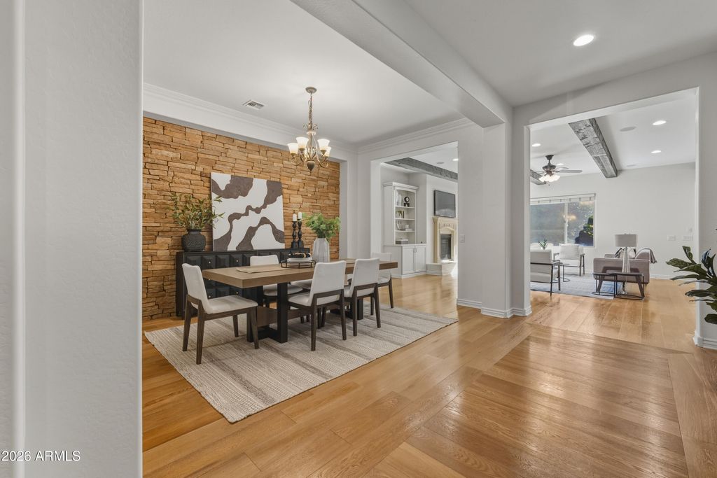 Image 9 of property listing at 3739 E Enrose Street, Mesa, AZ 85205