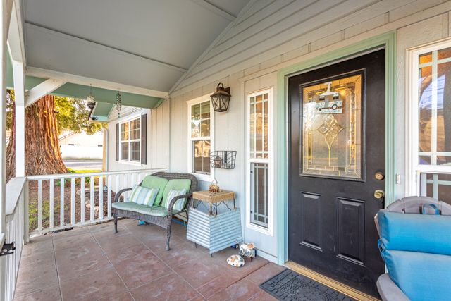 406 S Jackson Street, Red Bluff, CA 96080