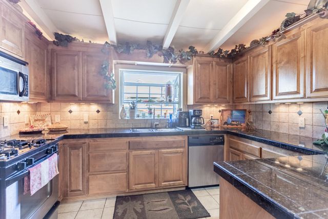 406 S Jackson Street, Red Bluff, CA 96080