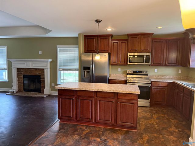 105 Ferstwood Drive, Madison, AL 35756