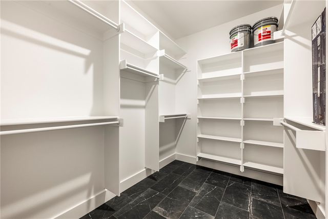 21 Shefford Lane, Bella Vista, AR 72714