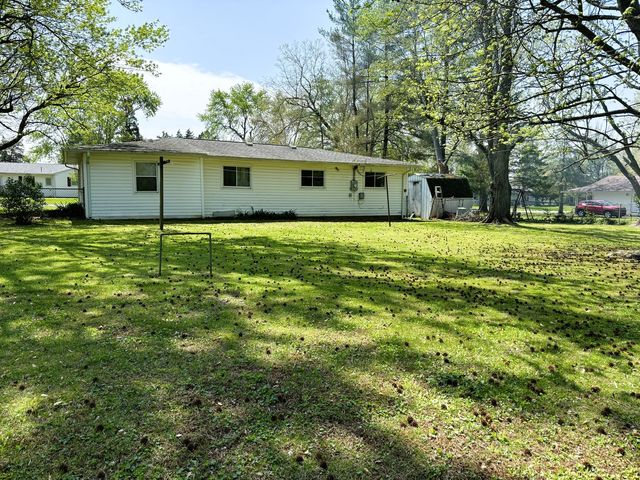 1518 E Grand Avenue, Carbondale, IL 62901