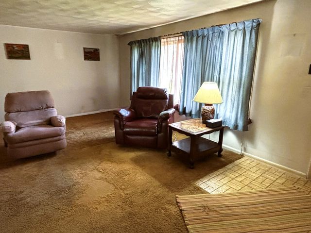 1518 E Grand Avenue, Carbondale, IL 62901