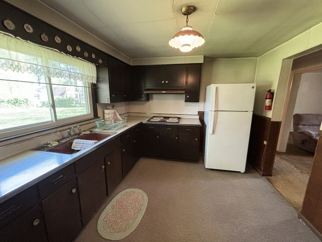 1518 E Grand Avenue, Carbondale, IL 62901