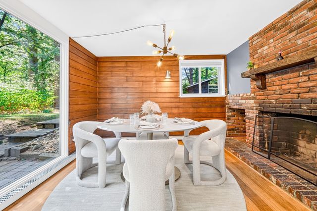 117 Salem Rd, Billerica, MA 01821