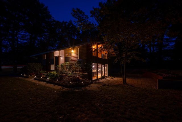 117 Salem Rd, Billerica, MA 01821