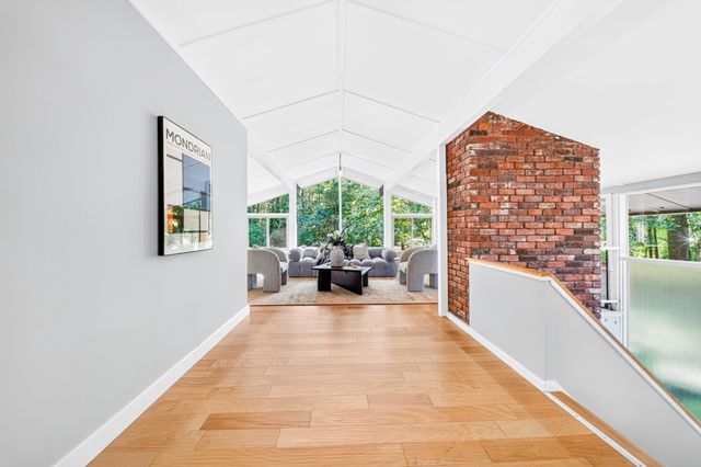 117 Salem Rd, Billerica, MA 01821