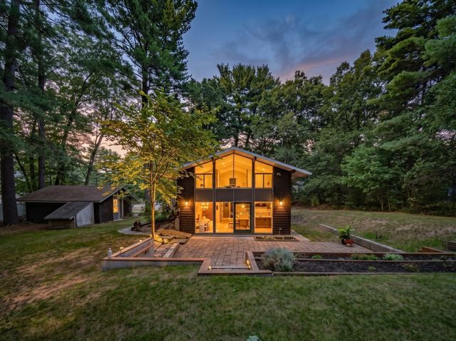 117 Salem Rd, Billerica, MA 01821