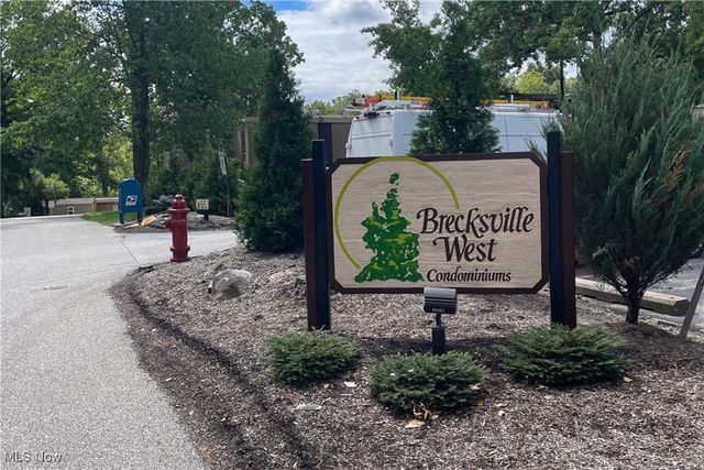 6710 Chaffee Court P3, Brecksville, OH 44141