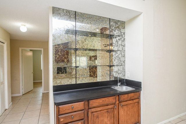 2014 First Crossing Boulevard, Sugar Land, TX 77478