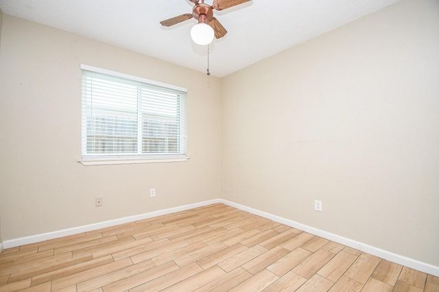 2014 First Crossing Boulevard, Sugar Land, TX 77478