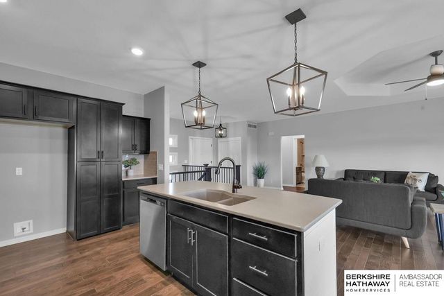 16615 Benjamin Street, Omaha, NE 68007
