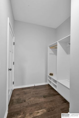16615 Benjamin Street, Omaha, NE 68007