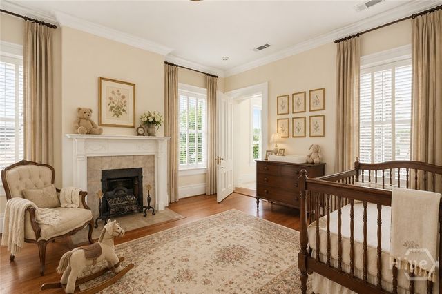 110 W Gaston Street, Savannah, GA 31401
