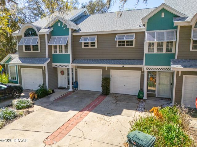 152 Grand Oaks Circle, Daytona Beach, FL 32114