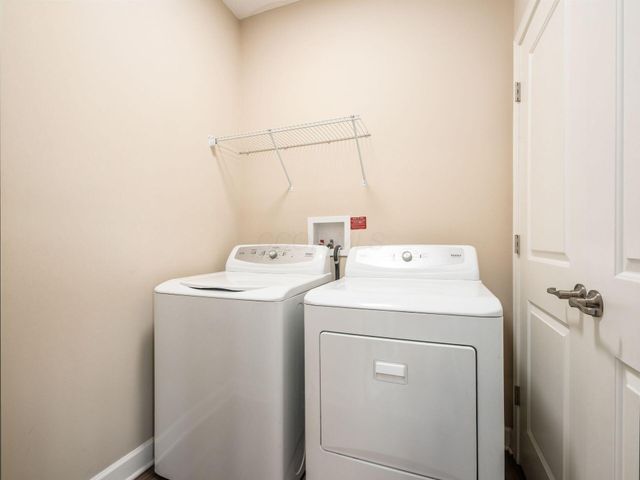 5892 Whitebark Pine Trail, Dublin, OH 43016