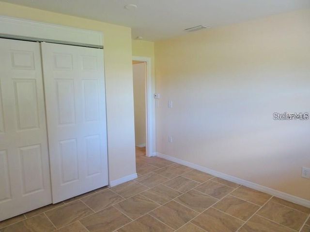 601 BANANA STREET, Tarpon Springs, FL 34689