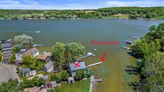 4886 Lakeview AVENUE, Hubertus, WI 53033