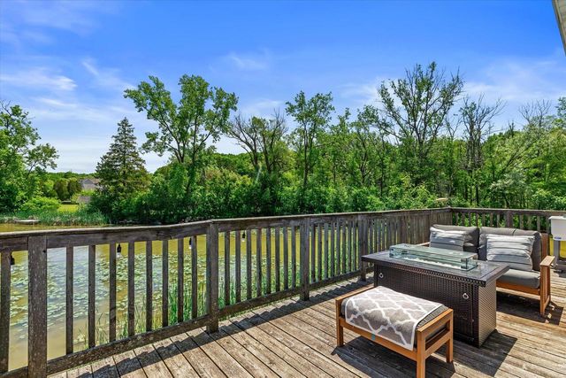 4886 Lakeview AVENUE, Hubertus, WI 53033