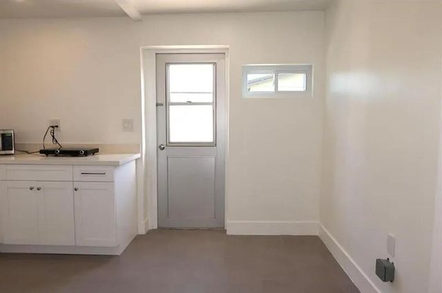 436 Fontana Drive, Palm Springs, FL 33461