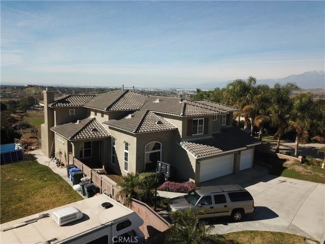 5505 Sunset Ridge Drive, Jurupa Valley, CA 92509