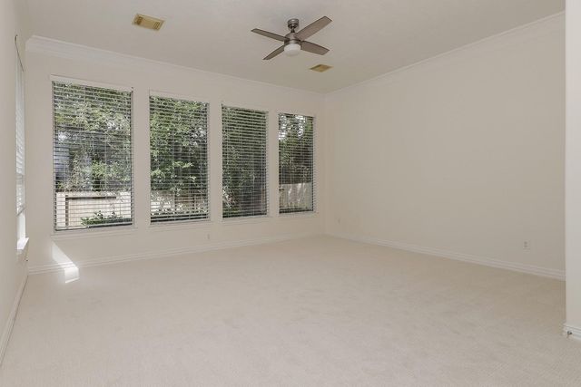 122 Lansdowne, The Woodlands, TX 77382