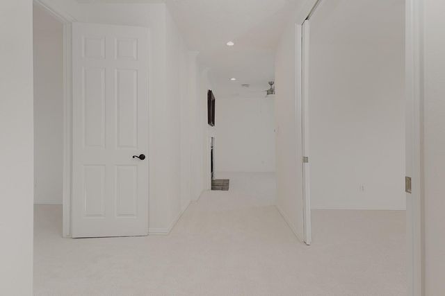 122 Lansdowne, The Woodlands, TX 77382