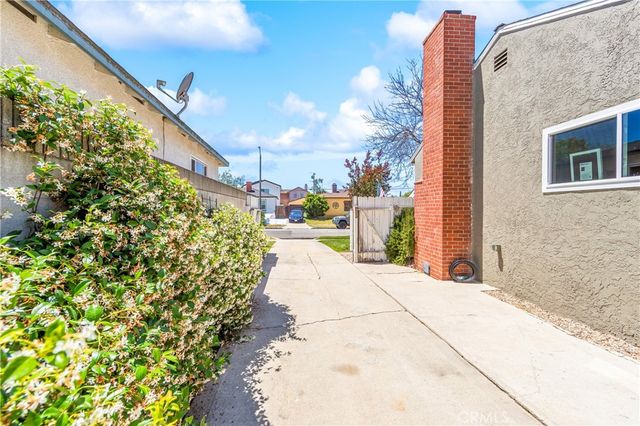 4440 Falcon, Long Beach, CA 90807