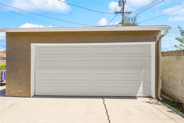 4440 Falcon, Long Beach, CA 90807