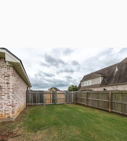 191 Donna Drive, Stonewall, LA 71078