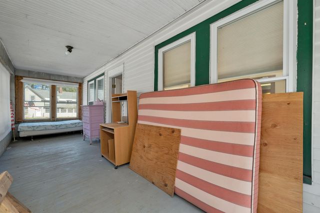 7 Bayley Avenue, Plymouth, NH 03264