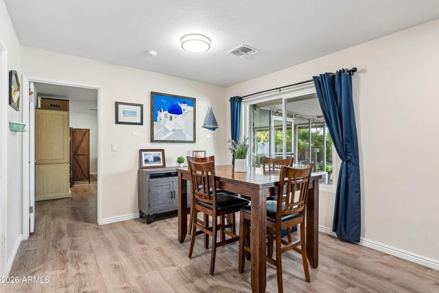 9522 W INDIAN HILLS Drive, Sun City, AZ 85351
