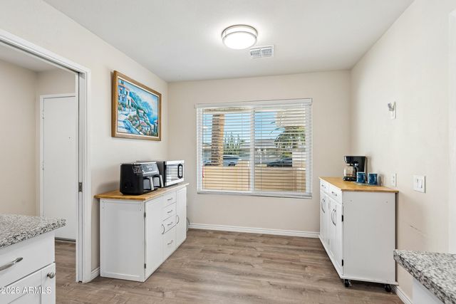 9522 W INDIAN HILLS Drive, Sun City, AZ 85351