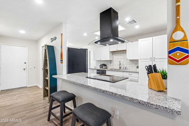 9522 W INDIAN HILLS Drive, Sun City, AZ 85351