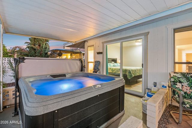 9522 W INDIAN HILLS Drive, Sun City, AZ 85351