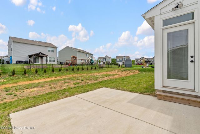 124 Meadow Rose Ln, Mt Washington, KY 40047