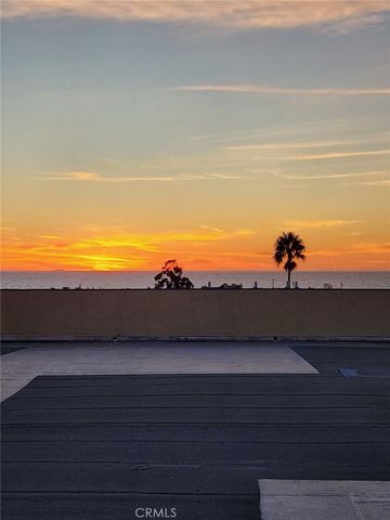 1707 Pacific Coast 507, Hermosa Beach, CA 90254