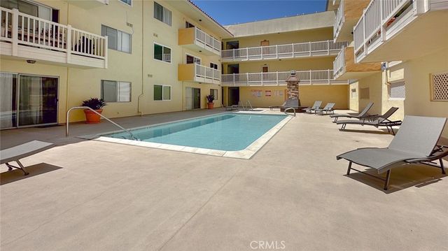 1707 Pacific Coast 507, Hermosa Beach, CA 90254