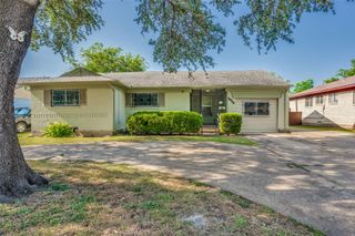 2956 Royal Lane, Dallas, TX 75229