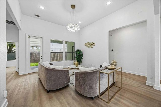 1477 Silverado Drive, Houston, TX 77077
