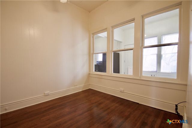 617 N 6th Street, Temple, TX 76501