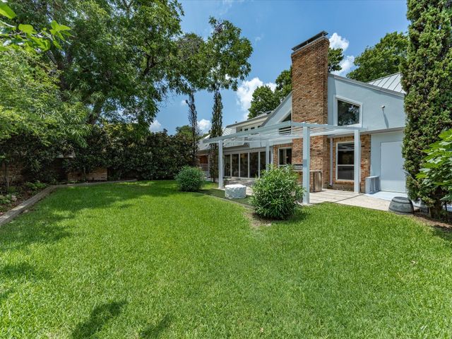 6160 Spring Valley Road, Dallas, TX 75254