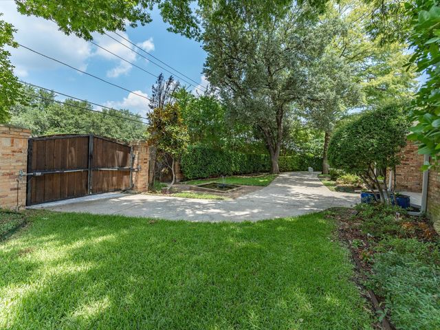 6160 Spring Valley Road, Dallas, TX 75254