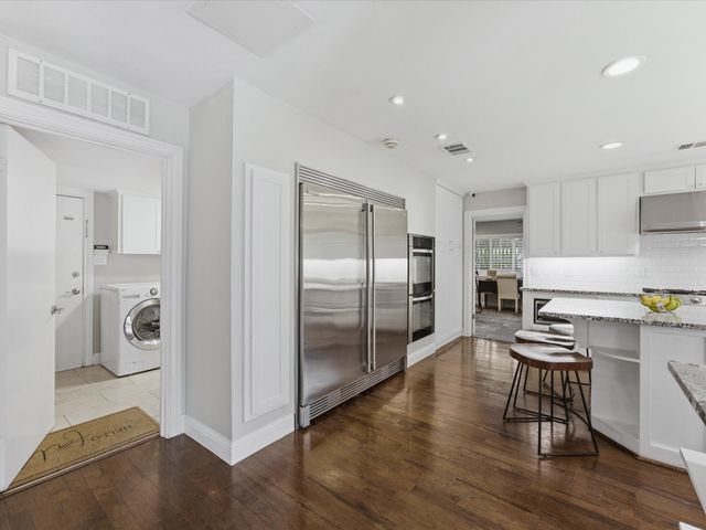 6160 Spring Valley Road, Dallas, TX 75254